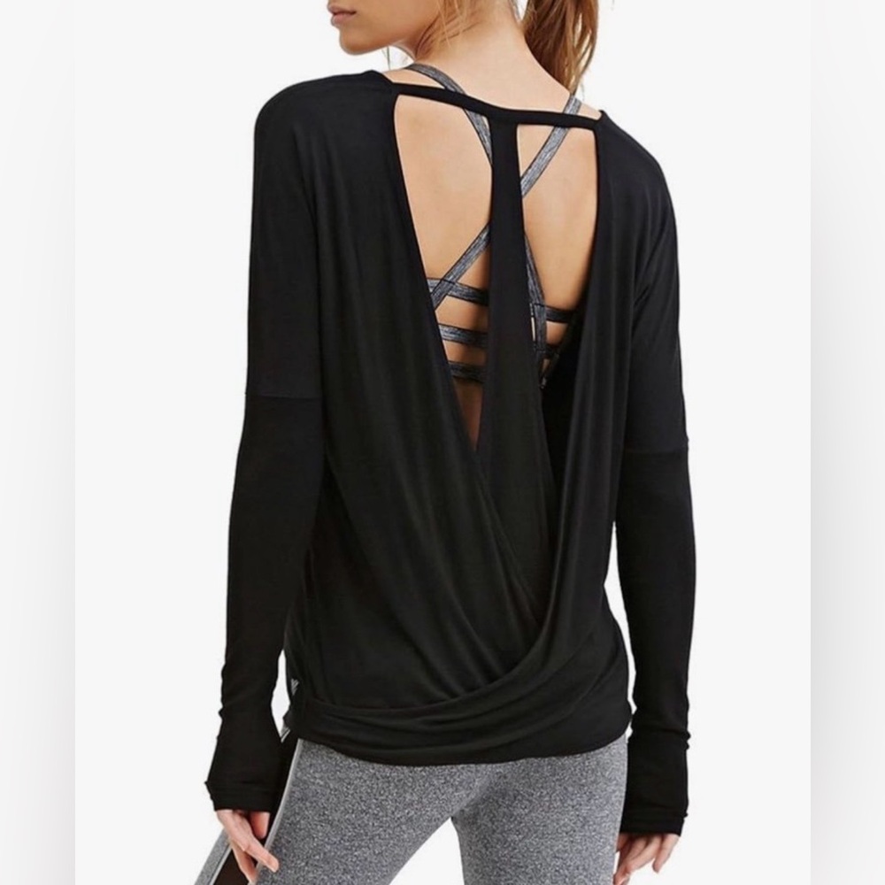 Women’s White Open-Back Long-Sleeve Yoga Workout Top